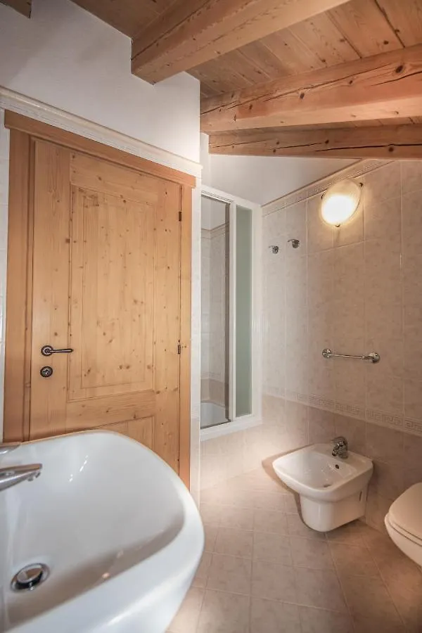 Baita Kate Apartment Livigno Italy