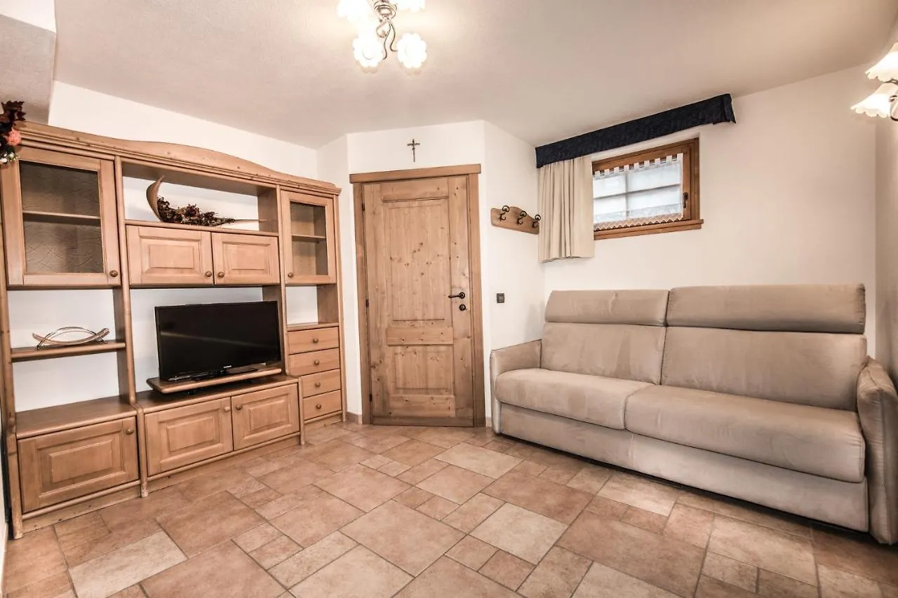 Baita Kate Apartment Livigno Italy