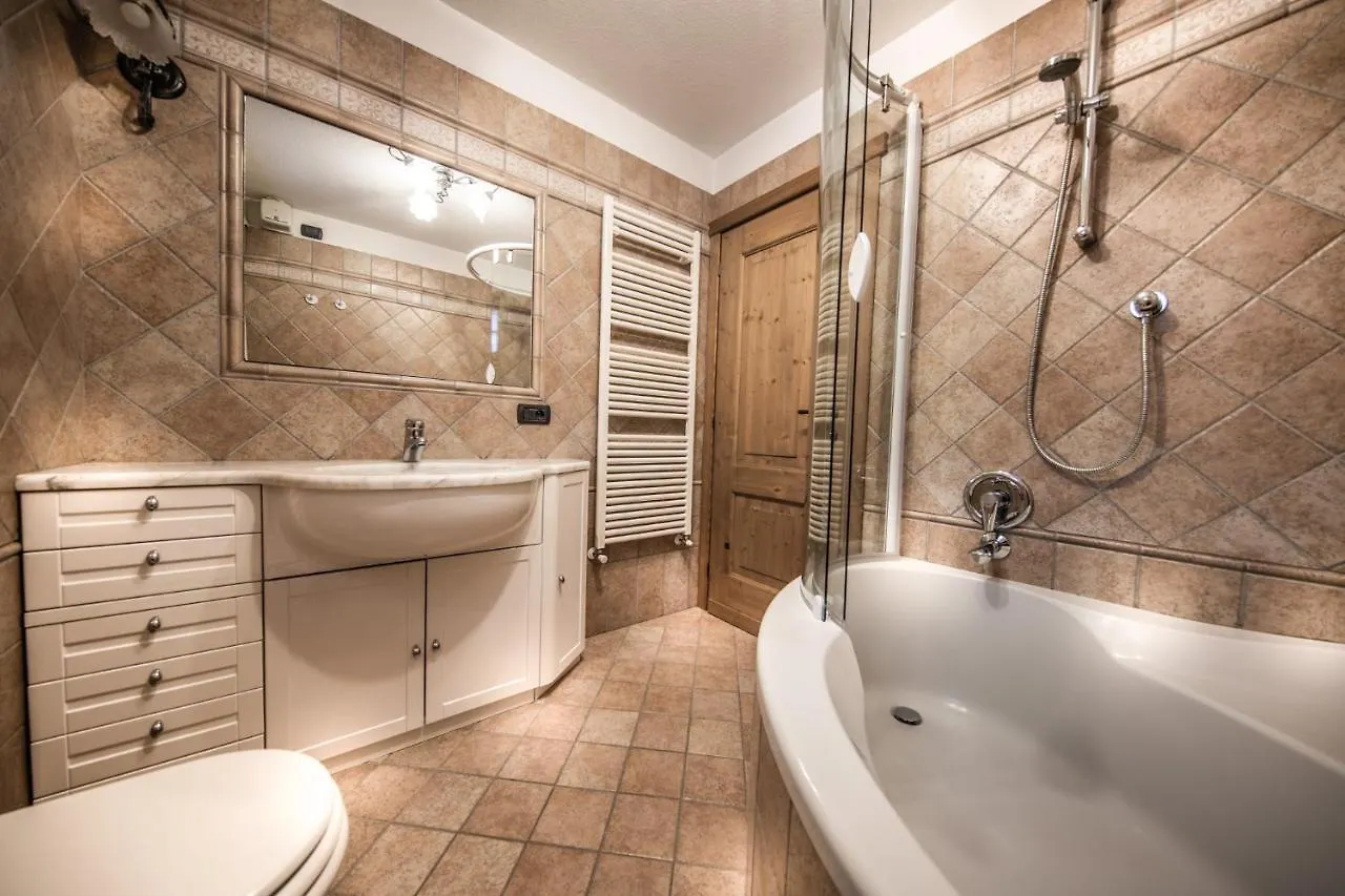 Baita Kate Apartment Livigno 0*,  Italy